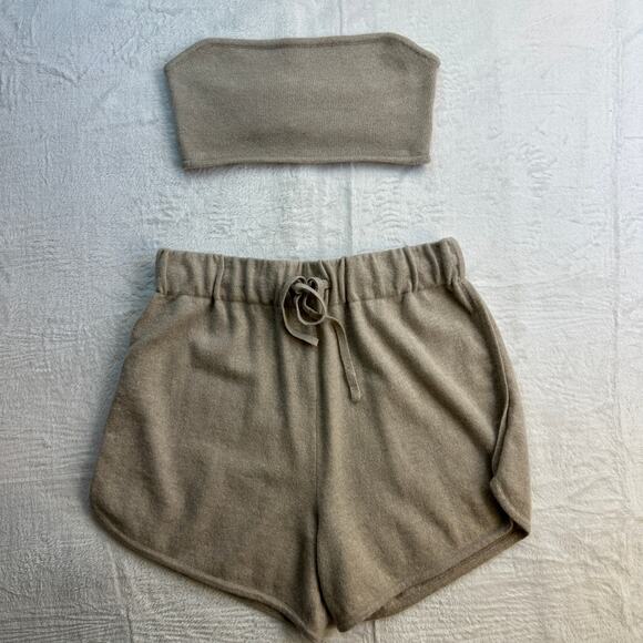 Lisa Yang Kiyo Shorts Selah Bandeau Bra Size 2 M / L Sand Cashmere Sweater Set - Picture 7 of 13